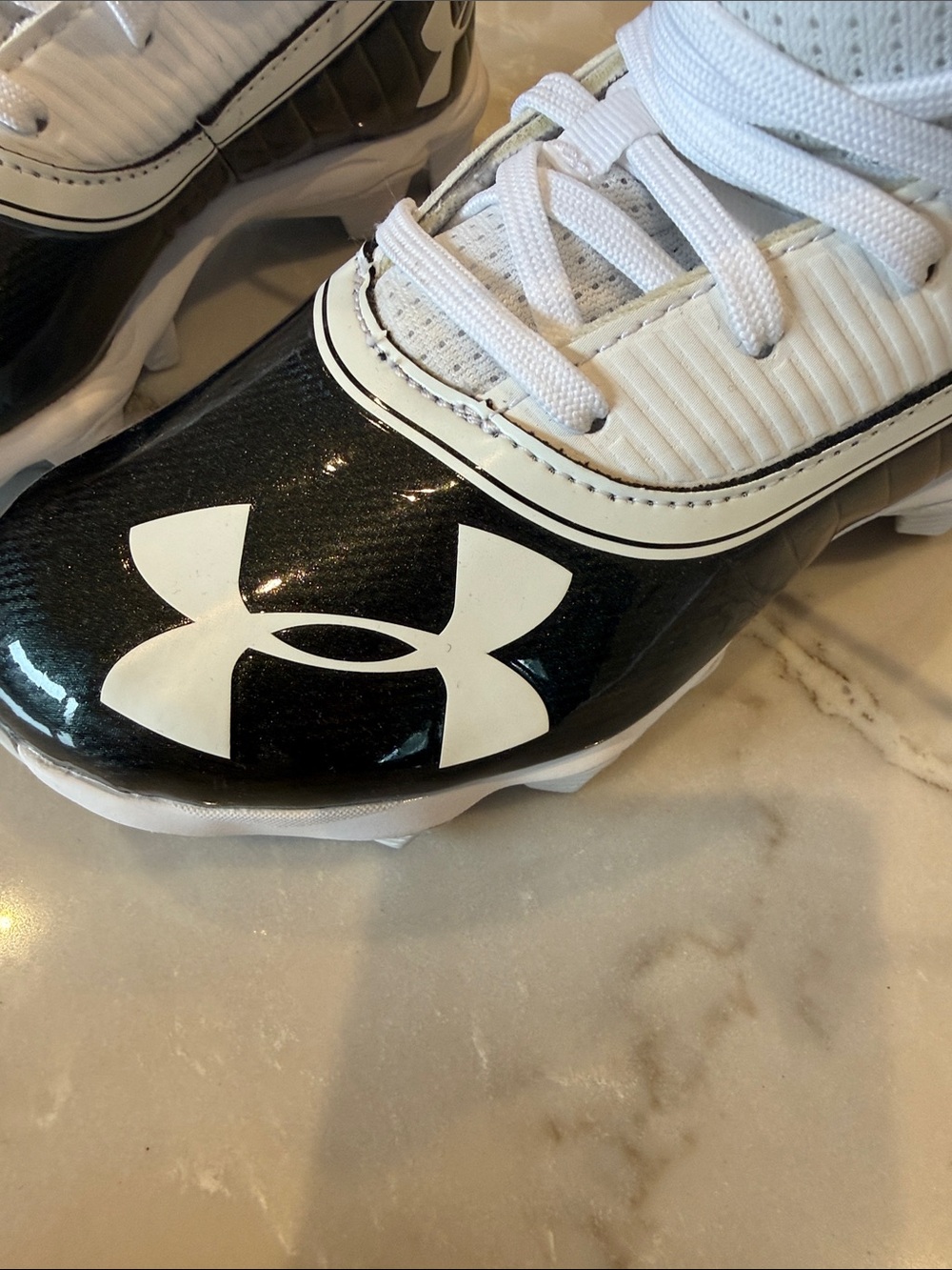 Under Armour Kids Black and White High-Top Sports Cleats ( flag football) - Picture 3 of 5